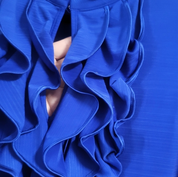 Elegant Blue Ruffled Women's Top Size L - Picture 2 of 10